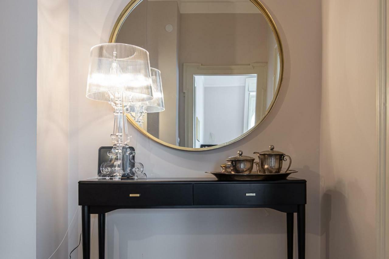 Apartament Joivy Sophisticated 3-Bed Flat With Desk Mediolan Zewnętrze zdjęcie